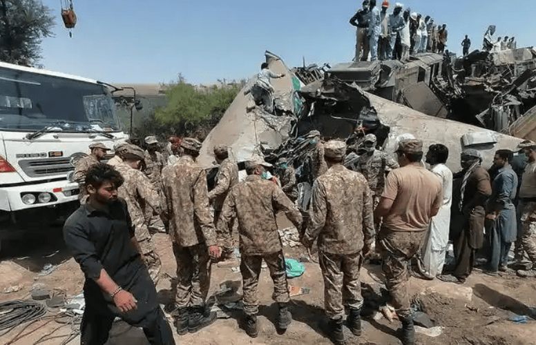 皇冠信用网代理_贸易战把美国给打醒了皇冠信用网代理，万斯亲口承认：美国“称霸的时代”结束了