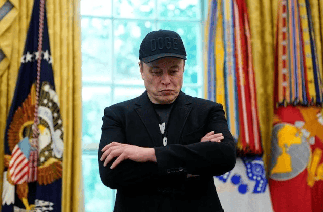 皇冠信用盘出租_痛骂特朗普忘恩负义后皇冠信用盘出租，马斯克预感自己下场不妙，后悔来不及了