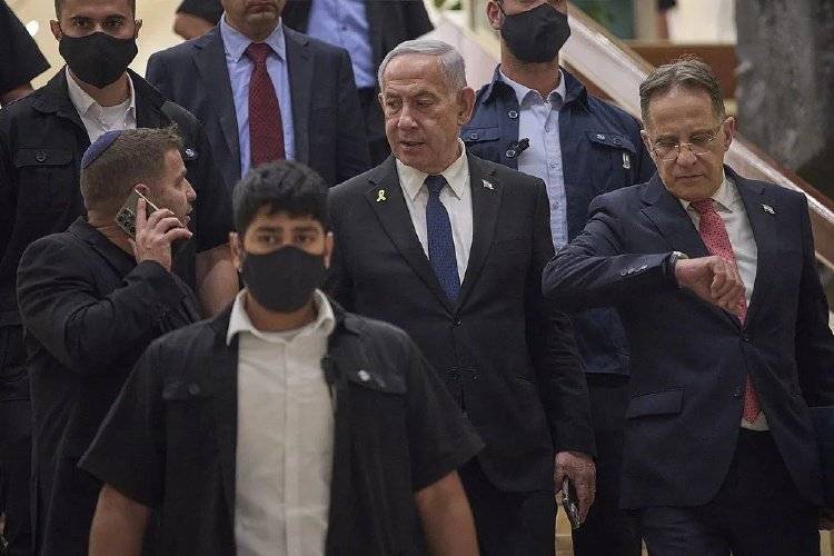 足球平台登1出租
_内塔尼亚胡足球平台登1出租
,又要倒台了?