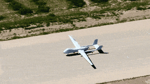 皇冠信用網出租代理_兵器工业集团首次实装演示激光武器与异构蜂群作战皇冠信用網出租代理！陆域无人与反无体系实战对抗震撼亮相