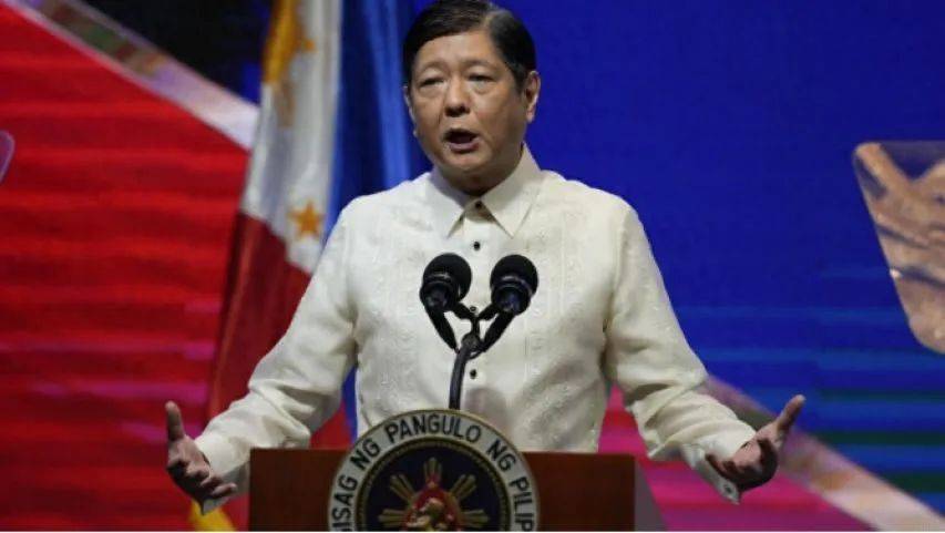 皇冠信用网登123
_只差最后9票皇冠信用网登123
,菲律宾下一任总统毫无悬念?杜特尔特望女成凤,菲律宾不用再对美国下跪了