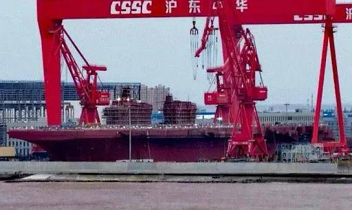 皇冠信用網登2代理_075四号舰“湖北”舰正式官宣皇冠信用網登2代理！有了076为何还在持续造075？