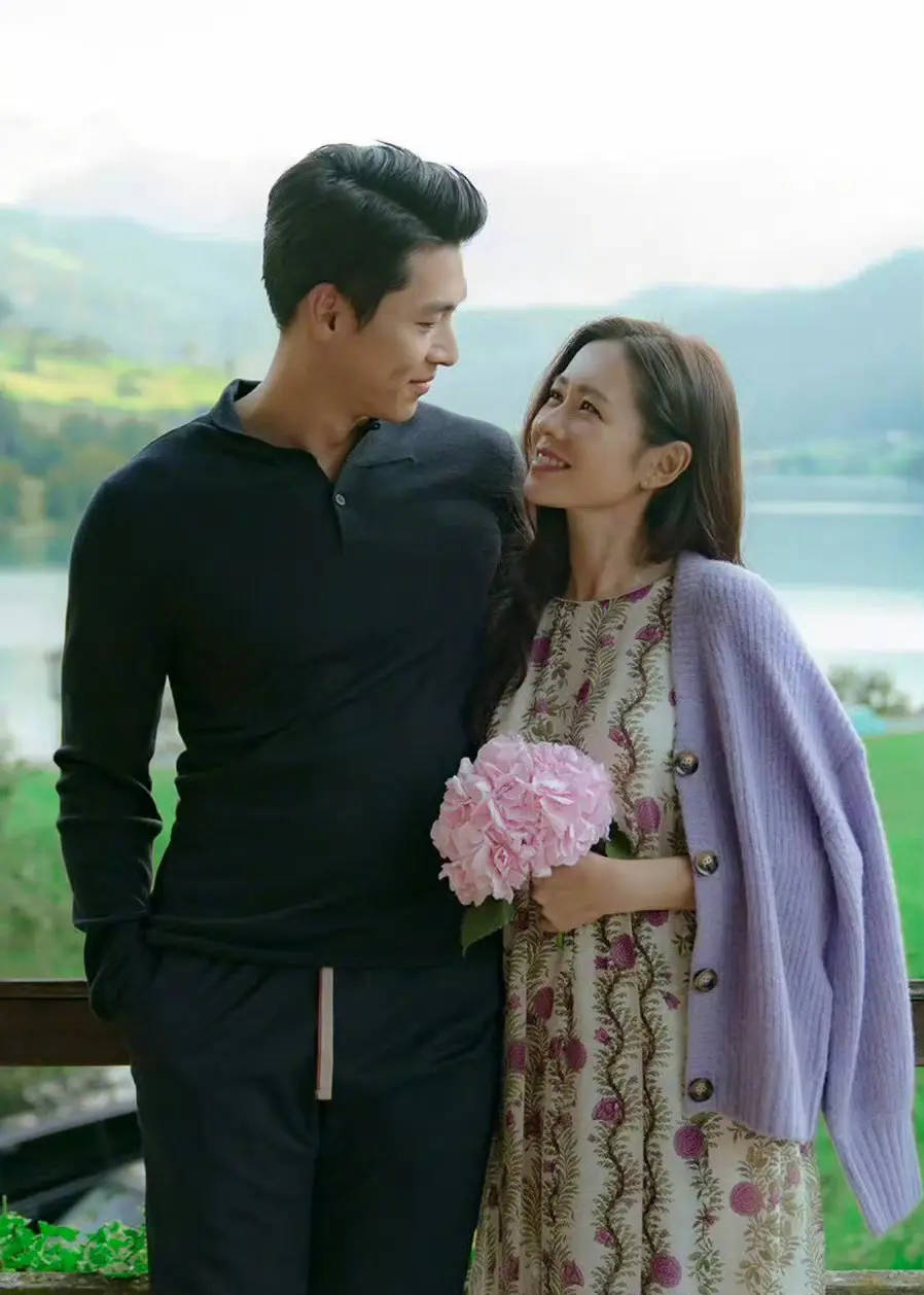 皇冠信用网出租_孙艺珍结婚生子后担心不能再演爱情片皇冠信用网出租！称与老公玄彬平时不怎么聊工作