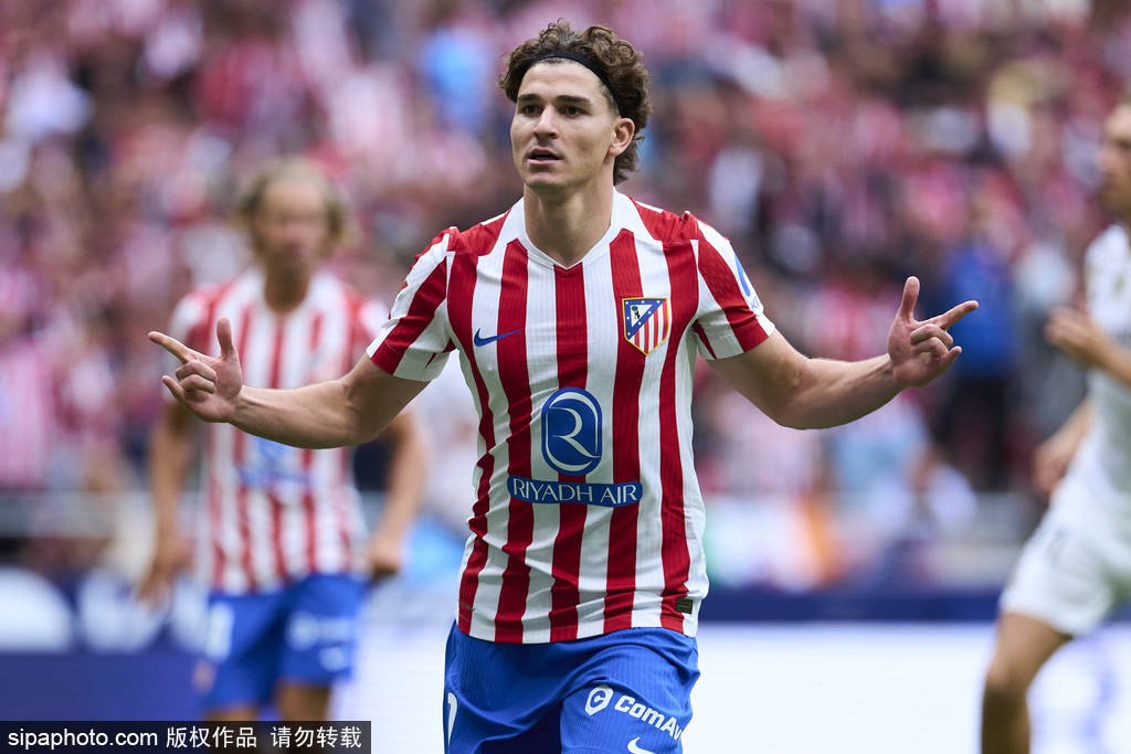 皇冠信用在线开户_超级蜘蛛皇冠信用在线开户！阿尔瓦雷斯2场5球拯救马竞 匪帅献上爱的抱抱