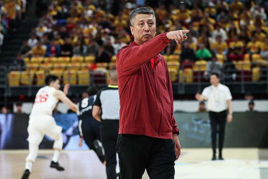 皇冠信用在线申请_76比80！中国男篮时隔三年不敌韩国皇冠信用在线申请，无缘世预赛开门红