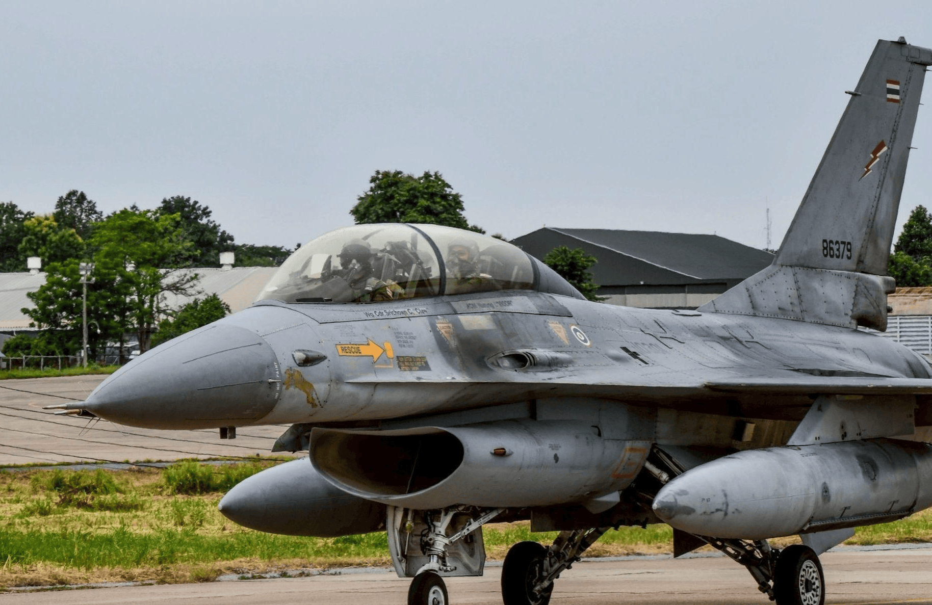 皇冠信用网登3代理_炸大桥皇冠信用网登3代理，炸赌场，F-16突防红旗12，泰国拒绝停火，跟特朗普唱反调