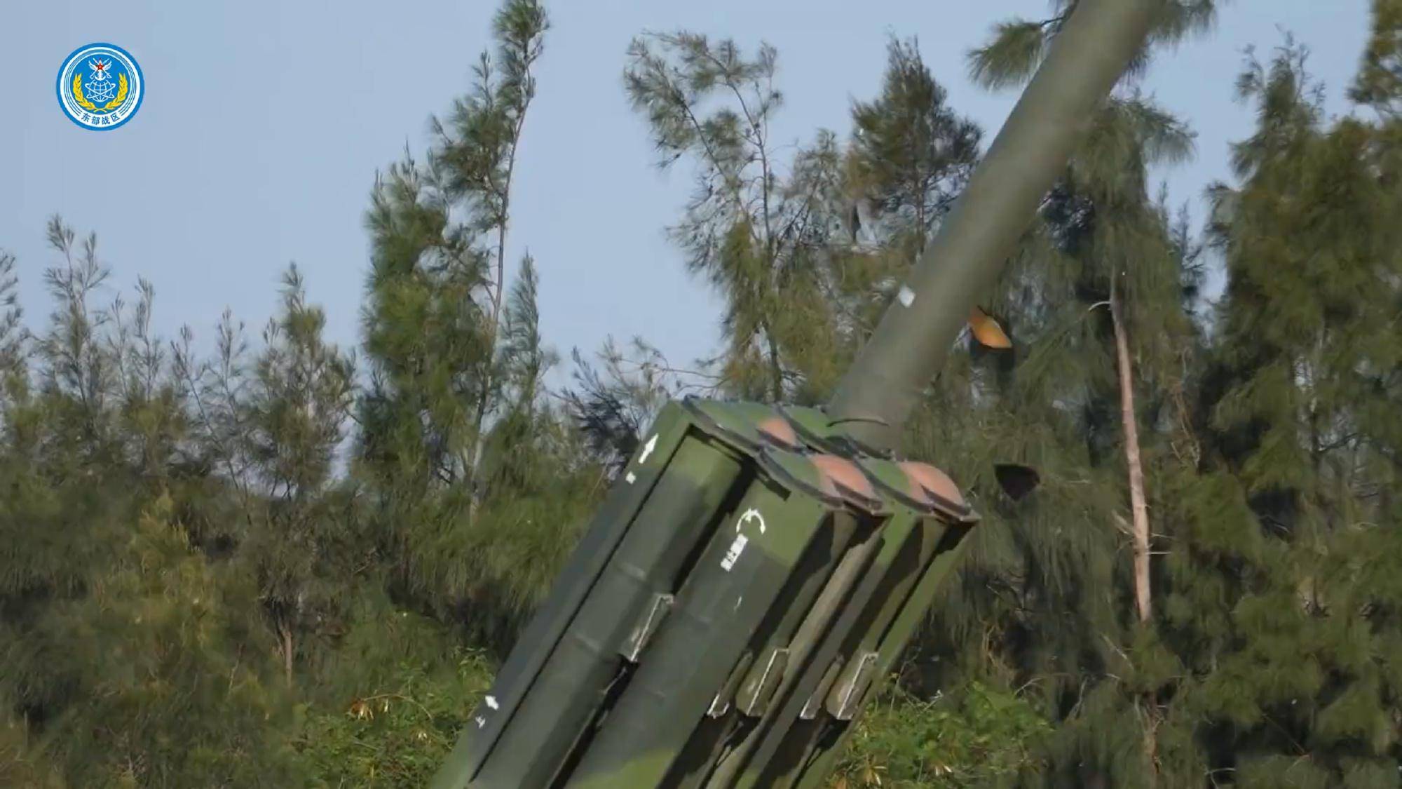 皇冠信用网代理
_两岸统一利器!炸入台岛24海里皇冠信用网代理
,解放军倾泻火力,台军只剩1分钟