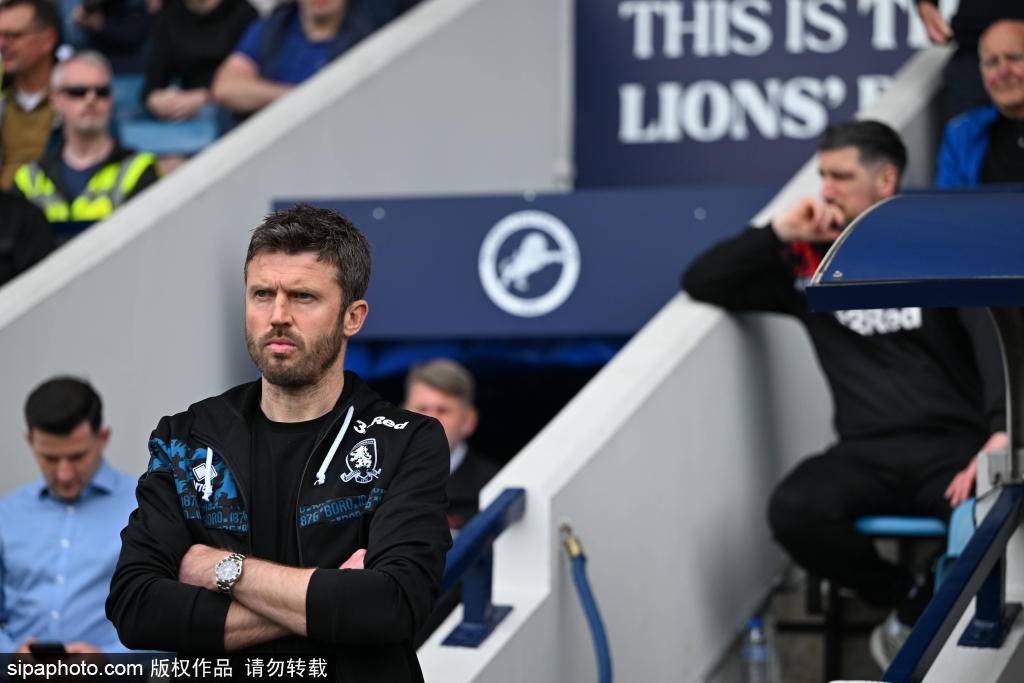 皇冠正网
_希勒点评曼联变化:卡里克的4231战术重塑球队信心与表现