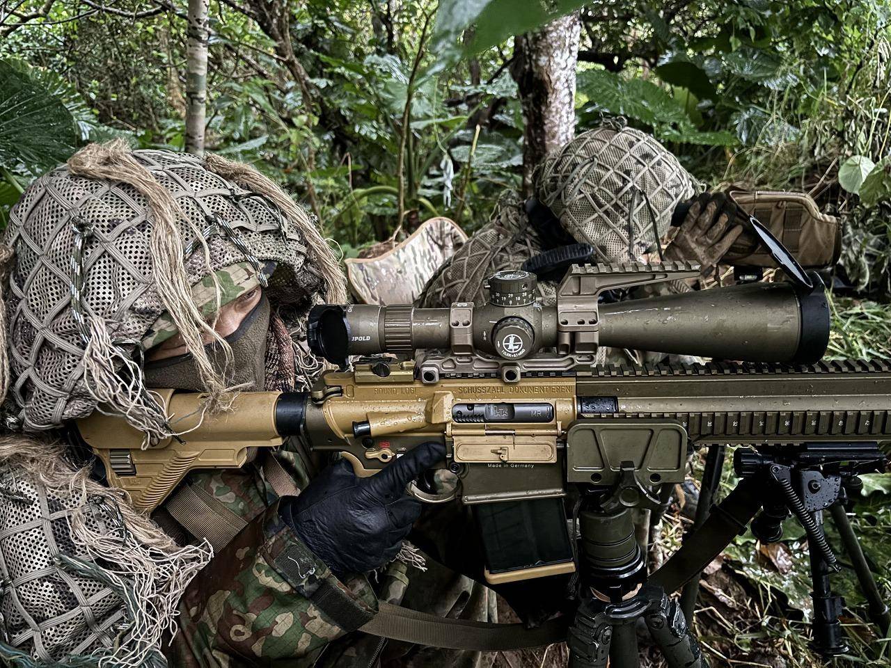 皇冠信用网出租足球_高市早苗不装了皇冠信用网出租足球,一旦台海战事爆发,日本立即撤离琉球群岛12万人