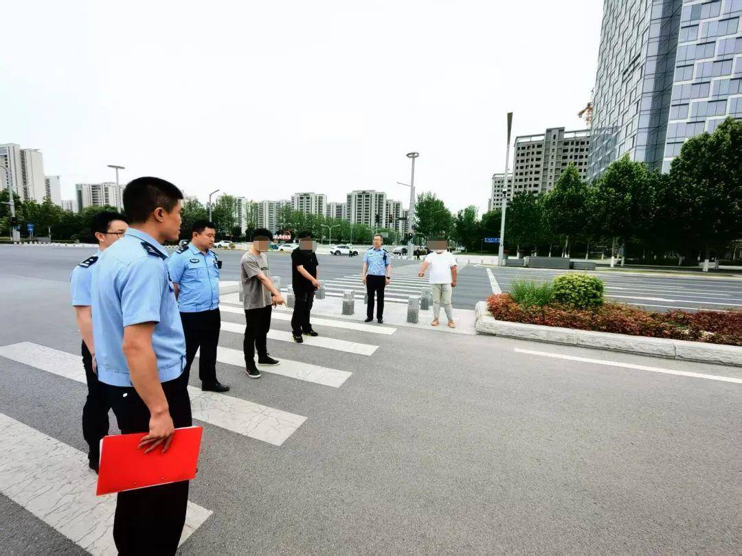 皇冠信用需要押金吗_西安5·16奥体隧道飙车案告破：4人涉嫌危险驾驶罪皇冠信用需要押金吗，被采取刑事强制措施