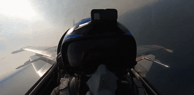 挪威超级联赛_央视公开！美国双航母夹击中国辽宁舰挪威超级联赛，歼-15挂弹起飞与美军狗斗