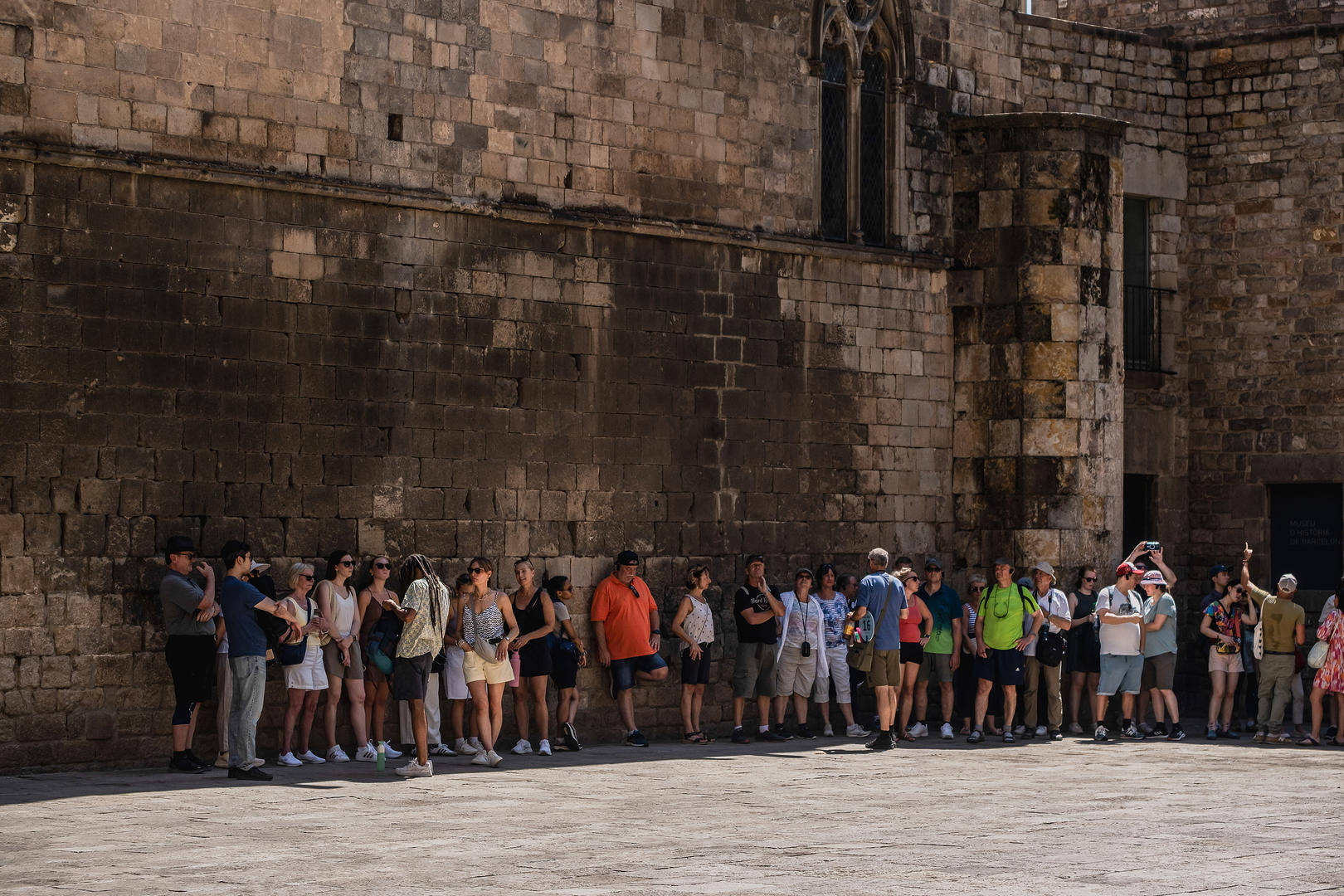 皇冠信用怎么租
_飙至46℃!欧洲人在“烤箱”中自救:风扇+冰碗降温皇冠信用怎么租
,“无空调挑战”成热搜