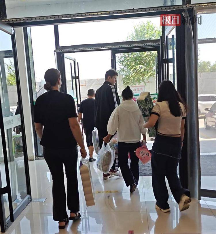 波兰超级联赛 | 实探中俄互免签证前的边境小城：4日游只需600元