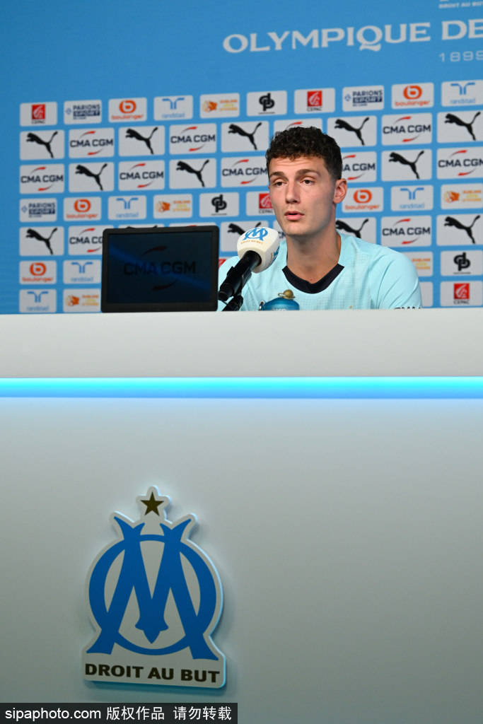 巴拉圭甲组联赛_迈尼昂伤退引发AC米兰新战术调整:红黑军团如何应对关键球员缺阵巴拉圭甲组联赛?