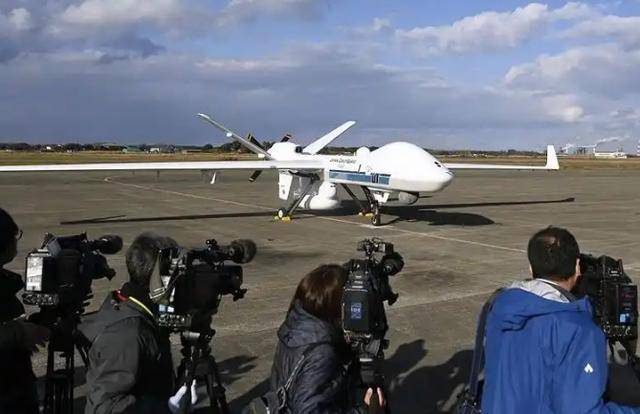 皇冠信用网管理出租_5架大型无人机锁定钓鱼岛皇冠信用网管理出租？高市通告全球：要与中国打持久战