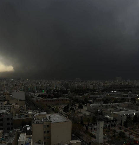 世界杯足球平台代理 _骇人!德黑兰降下“黑雨”世界杯足球平台代理 ,伊朗专家:美以蓄意制造灾难